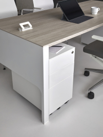 Столы для переговоров Lance