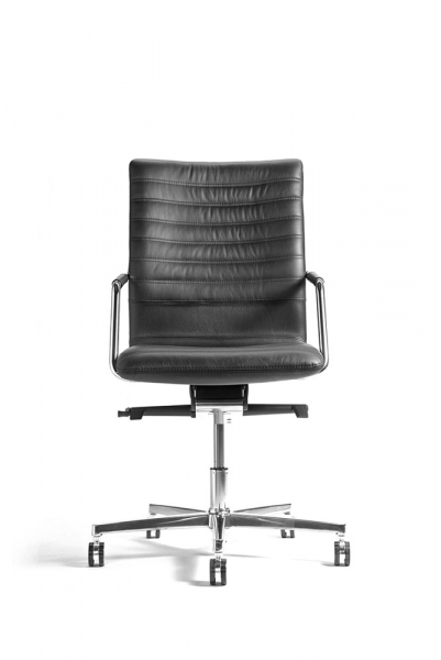Кресло для руководителя Толедо.D80
